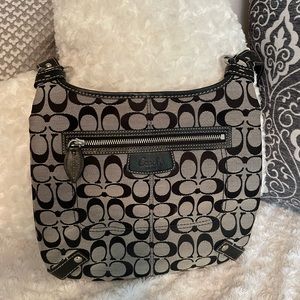 Authentic Coach Messenger Crossbody